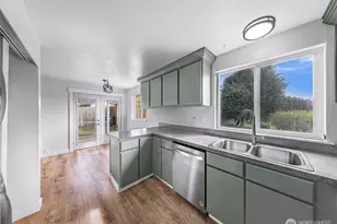 6158 Aquarius Ave, Ferndale, WA 98248 - Photo 14