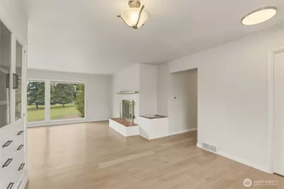 1530 Eastmont Avenue, East Wenatchee, WA 98802 - Photo 4