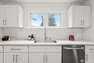 1502 S Anderson St, Tacoma, WA 98405 - Photo 12