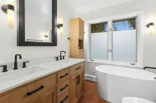 21214 96th Ave W, Edmonds, WA 98020 - Photo 24