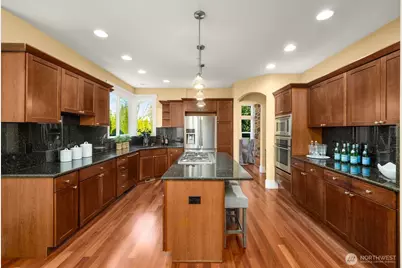 18638 92nd Avenue NE, Bothell, WA 98011 - Photo 10