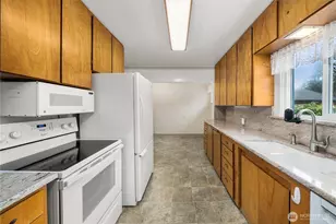 1925 5th Ave SE, Olympia, WA 98501 - Photo 14