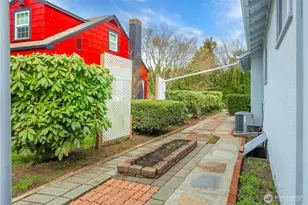 1925 5th Ave SE, Olympia, WA 98501 - Photo 6