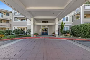 2244 132nd Ave SE, Bellevue, WA 98005 - Photo 2