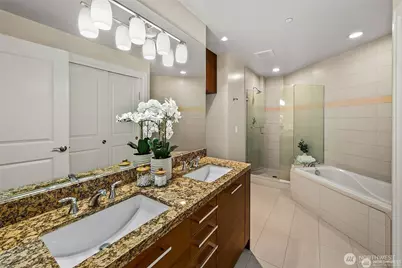 1920 4th Avenue #1807, Seattle, WA 98101 - Photo 20