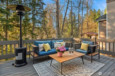 3233 241st Avenue SE, Sammamish, WA 98029 - Photo 18