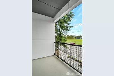 222 124th Street SW #F2, Everett, WA 98204 - Photo 8