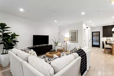 11218 115th Place NE, Kirkland, WA 98033 - Photo 4