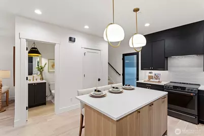 11218 115th Place NE, Kirkland, WA 98033 - Photo 12