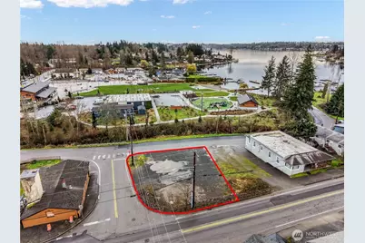 12203 N Lakeshore Drive, Lake Stevens, WA 98258 - Photo 2