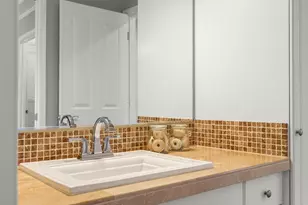 12034 15th Ave NE, Seattle, WA 98125 - Photo 18