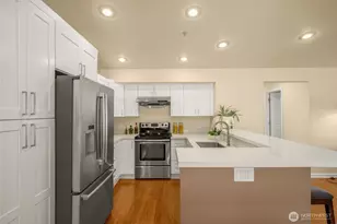 12034 15th Ave NE, Seattle, WA 98125 - Photo 6
