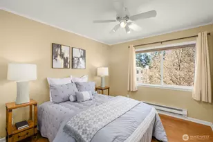 12034 15th Ave NE, Seattle, WA 98125 - Photo 16