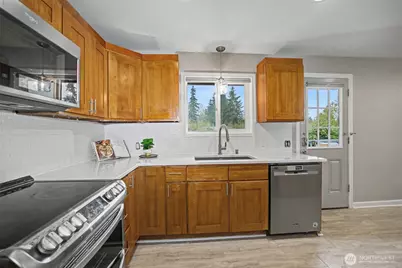 11447 5th Avenue S, Seattle, WA 98168 - Photo 12