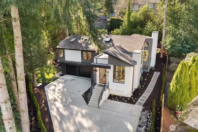 2109 129th Avenue SE, Bellevue, WA 98005 - Photo 2