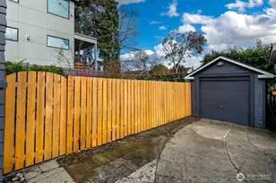 6526 Dibble Ave NW, Seattle, WA 98117 - Photo 28