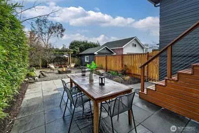6526 Dibble Avenue NW, Seattle, WA 98117 - Photo 18
