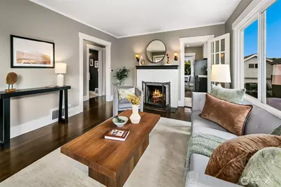 6526 Dibble Avenue NW, Seattle, WA 98117 - Photo 2