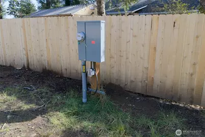 300 E Rain Street NE, Ocean Shores, WA 98569 - Photo 4