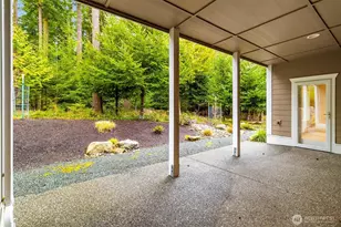 2307 Sundown Ct, Anacortes, WA 98221 - Photo 10