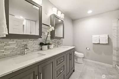 17464 NE 38th Street #B202, Redmond, WA 98052 - Photo 16