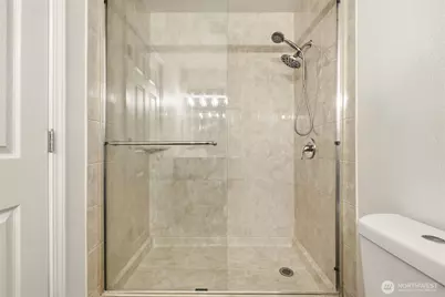 17464 NE 38th Street #B202, Redmond, WA 98052 - Photo 12