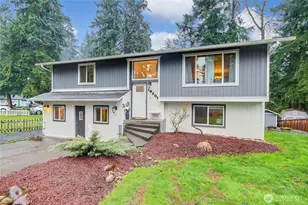 19206 54th St E, Lake Tapps, WA 98391 - Photo 1
