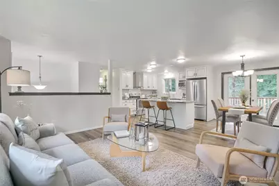 19206 54th Street E, Lake Tapps, WA 98391 - Photo 4