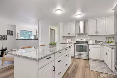 19206 54th Street E, Lake Tapps, WA 98391 - Photo 8