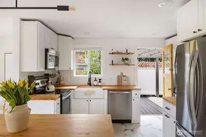 1237 SW 118th Street, Burien, WA 98146 - Photo 8