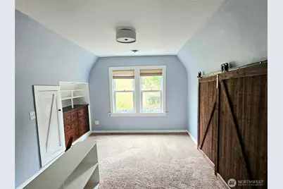 10741 Palatine Avenue N, Seattle, WA 98133 - Photo 10