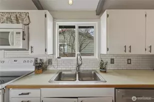 1325 College St, Milton-Freewater, OR 97862 - Photo 8