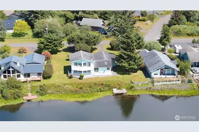 393 Canal Drive SE, Ocean Shores, WA 98569 - Photo 22