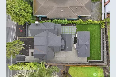 10648 SE 16th Street, Bellevue, WA 98004 - Photo 2