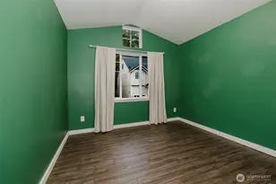 3675 Halsey Ln, Bremerton, WA 98310 - Photo 18