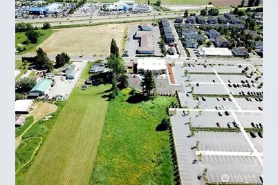 16219 64th Street E, Sumner, WA 98390 - Photo 2