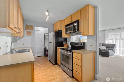 8017 234th Street SW #325, Edmonds, WA 98026 - Photo 10