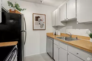 421 Wells Ave S, Renton, WA 98057 - Photo 22