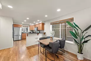 12315 10th Pl NE, Seattle, WA 98125 - Photo 6