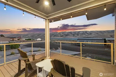 307 Arrowhead Place SW, Mattawa, WA 99349 - Photo 4