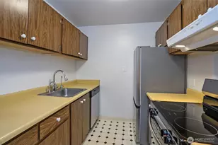 6122 N 16th St, Tacoma, WA 98406 - Photo 10