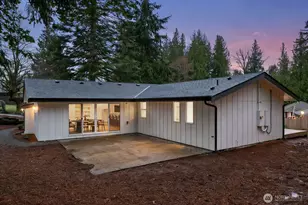 10611 Jovita Blvd E, Edgewood, WA 98372 - Photo 2