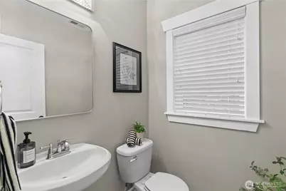 2011 Sumner Tapps Highway E, Bonney Lake, WA 98391 - Photo 16