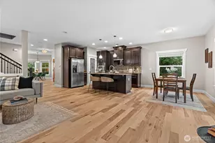 2011 Sumner Tapps Hwy E, Bonney Lake, WA 98391 - Photo 4