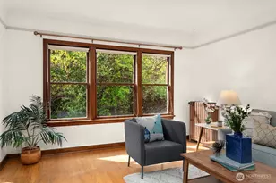 1623 Taylor Ave N, Seattle, WA 98109 - Photo 4