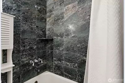 1623 Taylor Avenue N #204, Seattle, WA 98109 - Photo 14