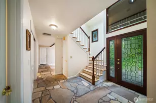 6427 Tralee Dr NW, Olympia, WA 98502 - Photo 2