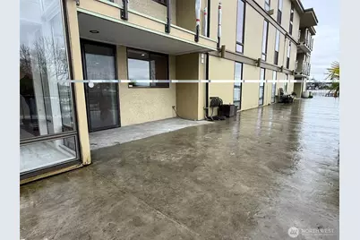 4561 Lake Washington Boulevard NE #102, Kirkland, WA 98033 - Photo 16