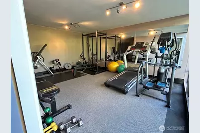 4561 Lake Washington Boulevard NE #102, Kirkland, WA 98033 - Photo 22