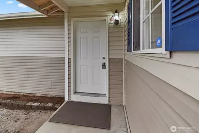 4012 167th Street NE #B, Arlington, WA 98223 - Photo 4